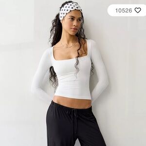 UO Out From Under Ruby Square Neck Long Sleeve Cropped Tee